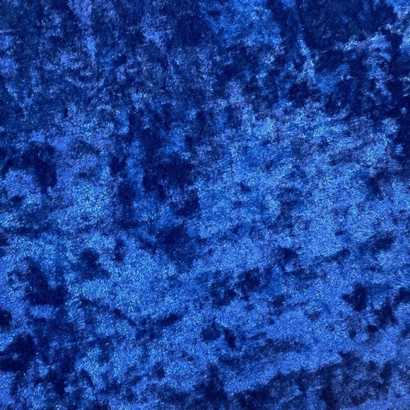 🔥5/$20🔥 Blue Velvet Tank Top - Picture 4 of 9